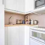 Le Reveur - Quartier Des Ternes - 137Mb