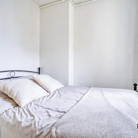 Quartier Des Ternes - Le Reveur - 137mb Apartment