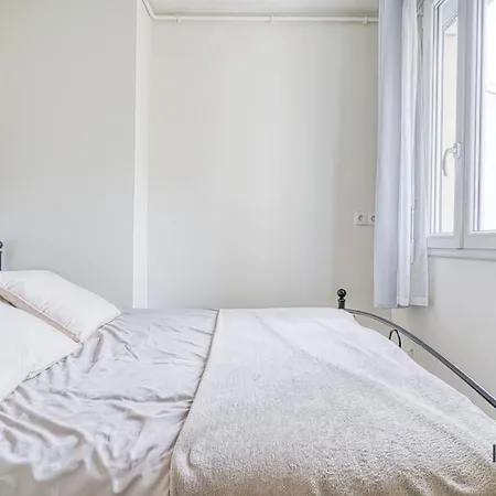 Quartier Des Ternes - Le Reveur - 137mb Paris